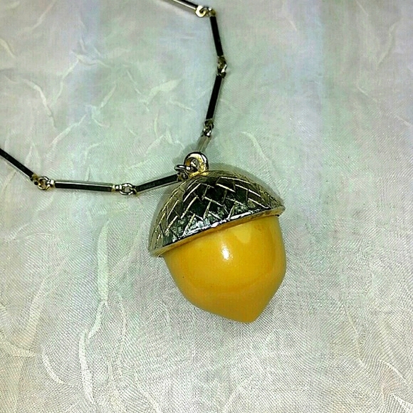Vintage Jewelry - Vintage 80s Long Acorn Pendant Necklace Ceramic Porcelain Gold Estate Statement